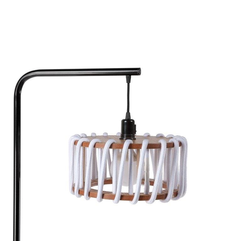 Emko - Macaron Vloerlamp, Zwart Frame, Witte Kap - vloerlamp - sfeerbeeld