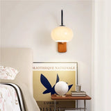 Bauhaus Kaki Draaibare Glazen Wandlamp Met Houten Afwerking