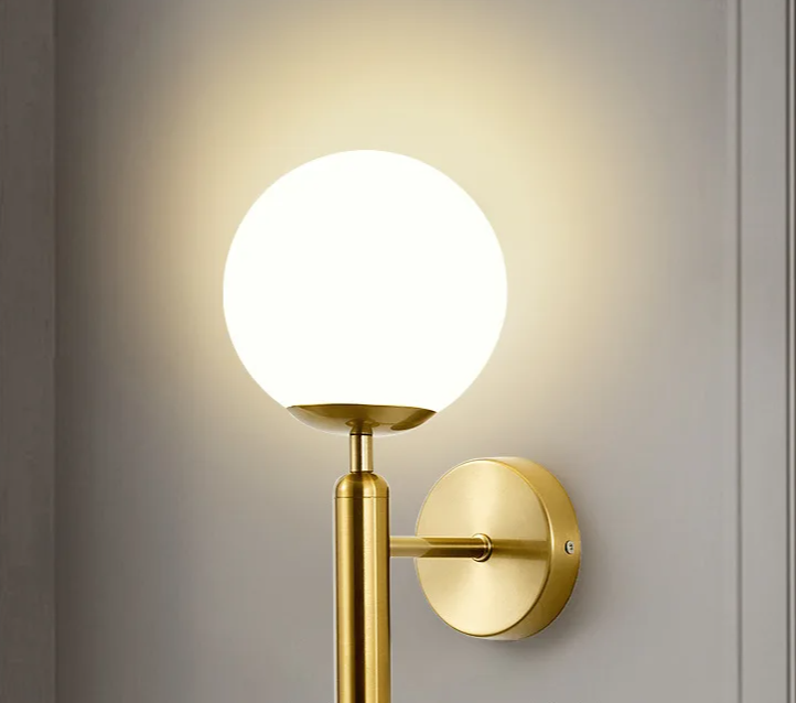 VitaGlow Wandlamp – Moderne Wandverlichting voor Binnen met Koperaccenten en E27 Fitting - wandlamp