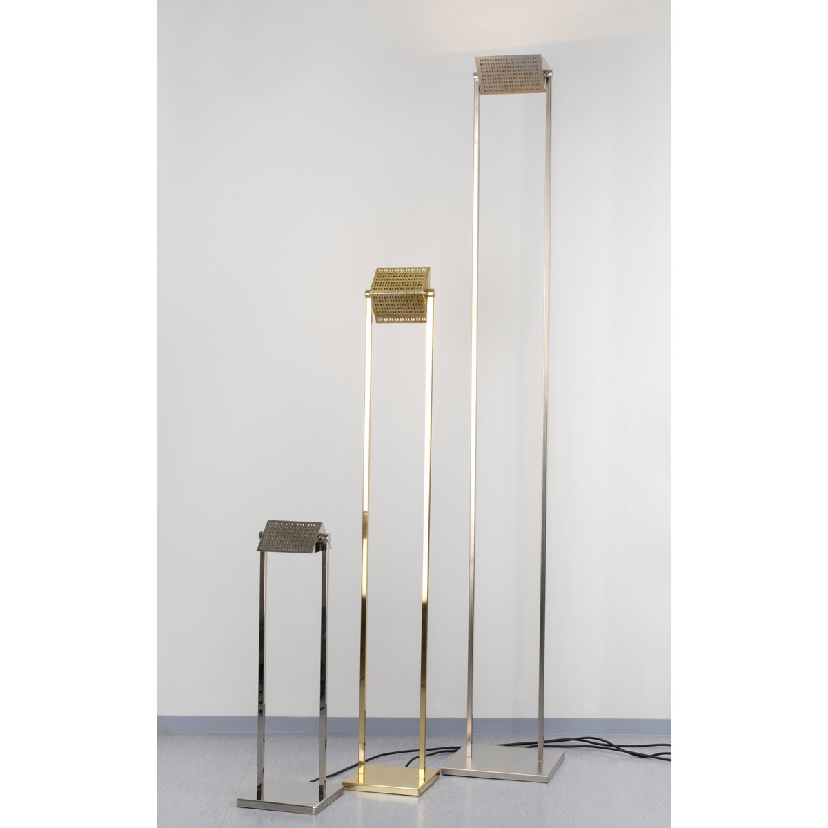 Betec Leuchten Manufactur - Luxe 4 tafel vloerlamp LED mat nikkel - tafellampen - sfeerbeeld