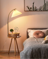 Scandinavische Houten Driepoot Vloerlamp
