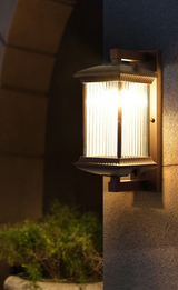 TerraGuard Classic – Waterdichte Buitenwandlamp van Metaal