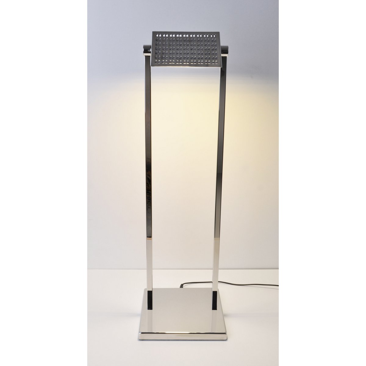 Betec Leuchten Manufactur - Luxe 3 Tafellamp Wallwasher Led Messing - vloerlamp - sfeerbeeld