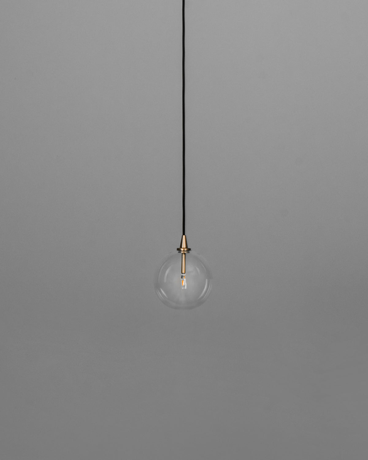 Schwung Lighting - Glass Globe Pendant FI 150 - hanglampen