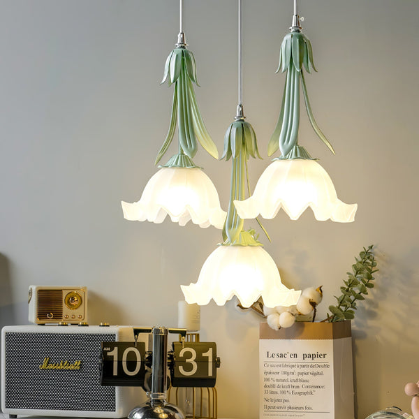 Glazen Hanglamp In De Vorm Van Een Bloem - hanglampen
