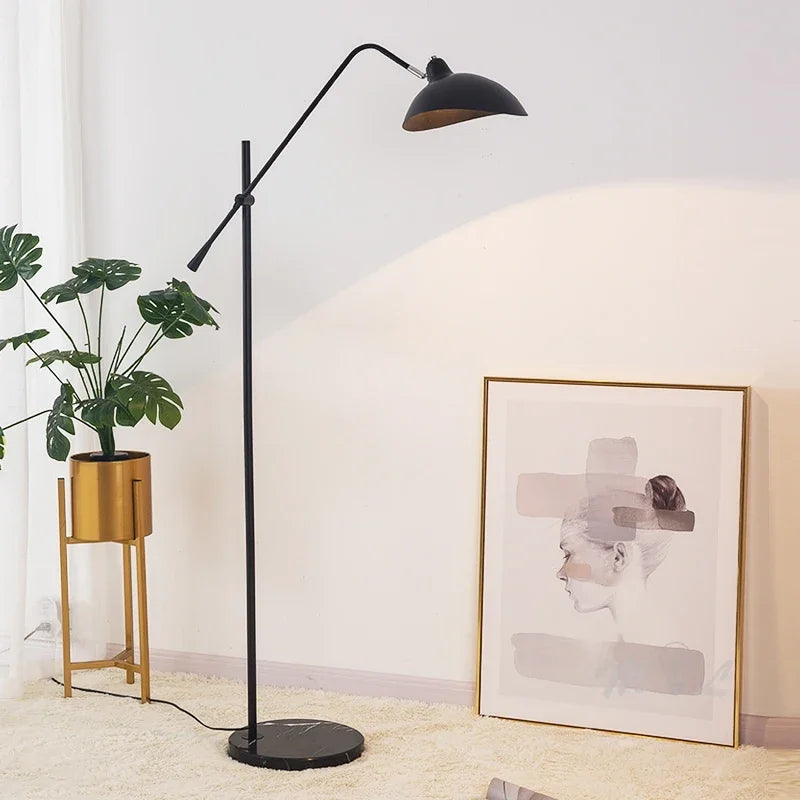 Nordic Gold Luxe Vloerlamp – Minimalistisch Design met Marmeren Basis - vloerlamp - sfeerbeeld