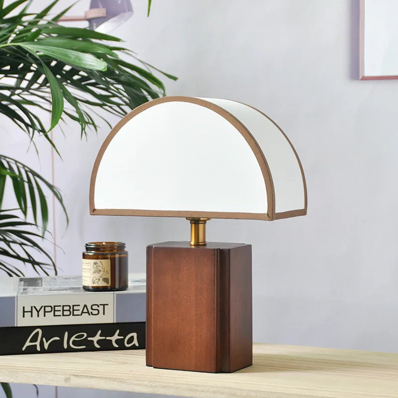 Retro Houten Tafellamp met Stoffen Kap - tafellampen