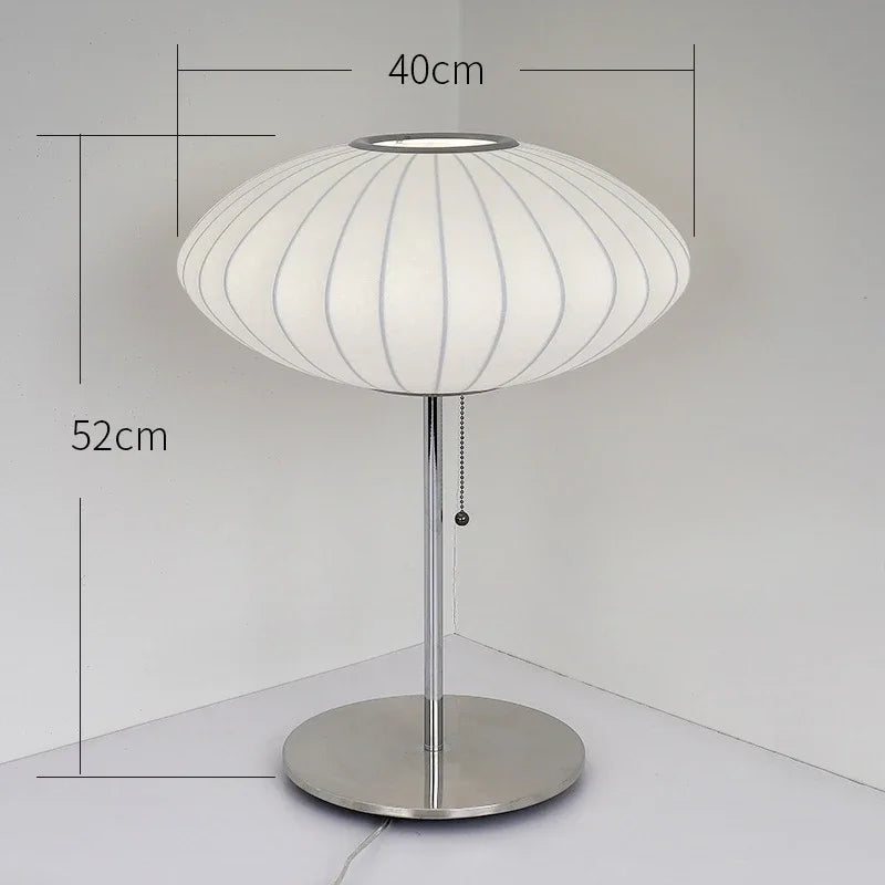 SakuraSilk – Japanse Handgeweven Zijde Wandlamp