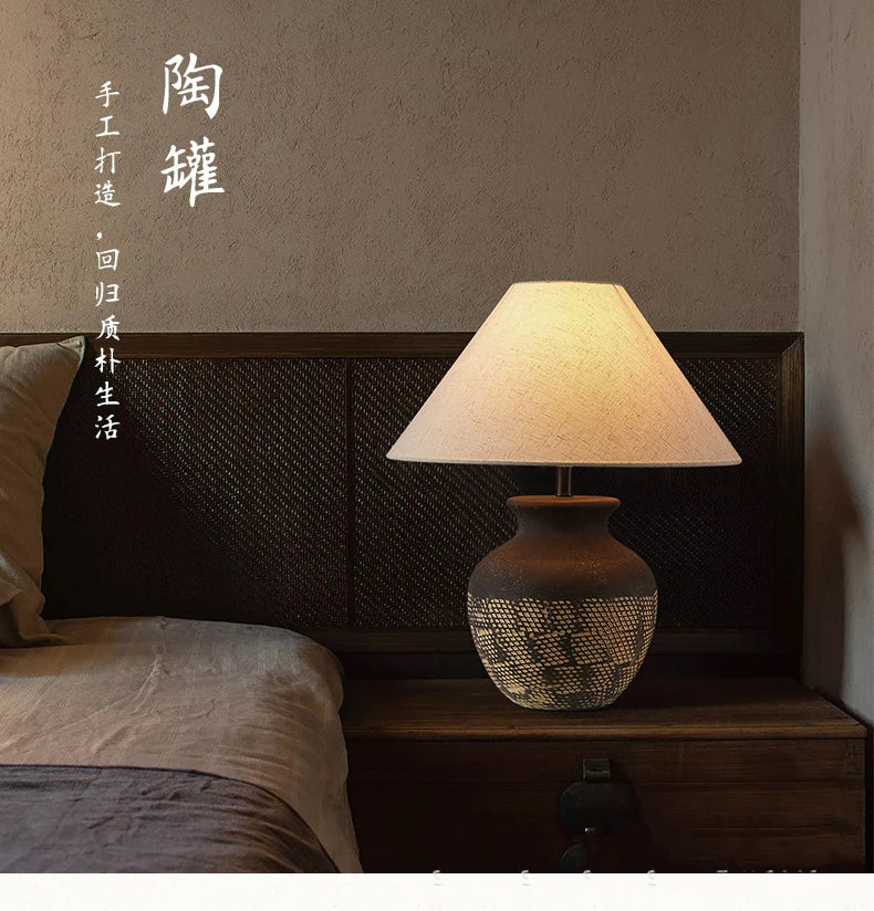 ZenGlow Handcrafted Ceramic Table Lamp - wandlamp & tafellamp - sfeerbeeld