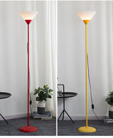 LumiArc LED Vloerlamp – Minimalistisch Design voor Stijlvolle Verlichting