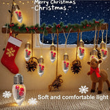 FrostGlobe LED Sneeuwbol Lichtslinger – Met Kerstboom & Rode Besjes