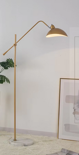 Nordic Gold Luxe Vloerlamp – Minimalistisch Design met Marmeren Basis