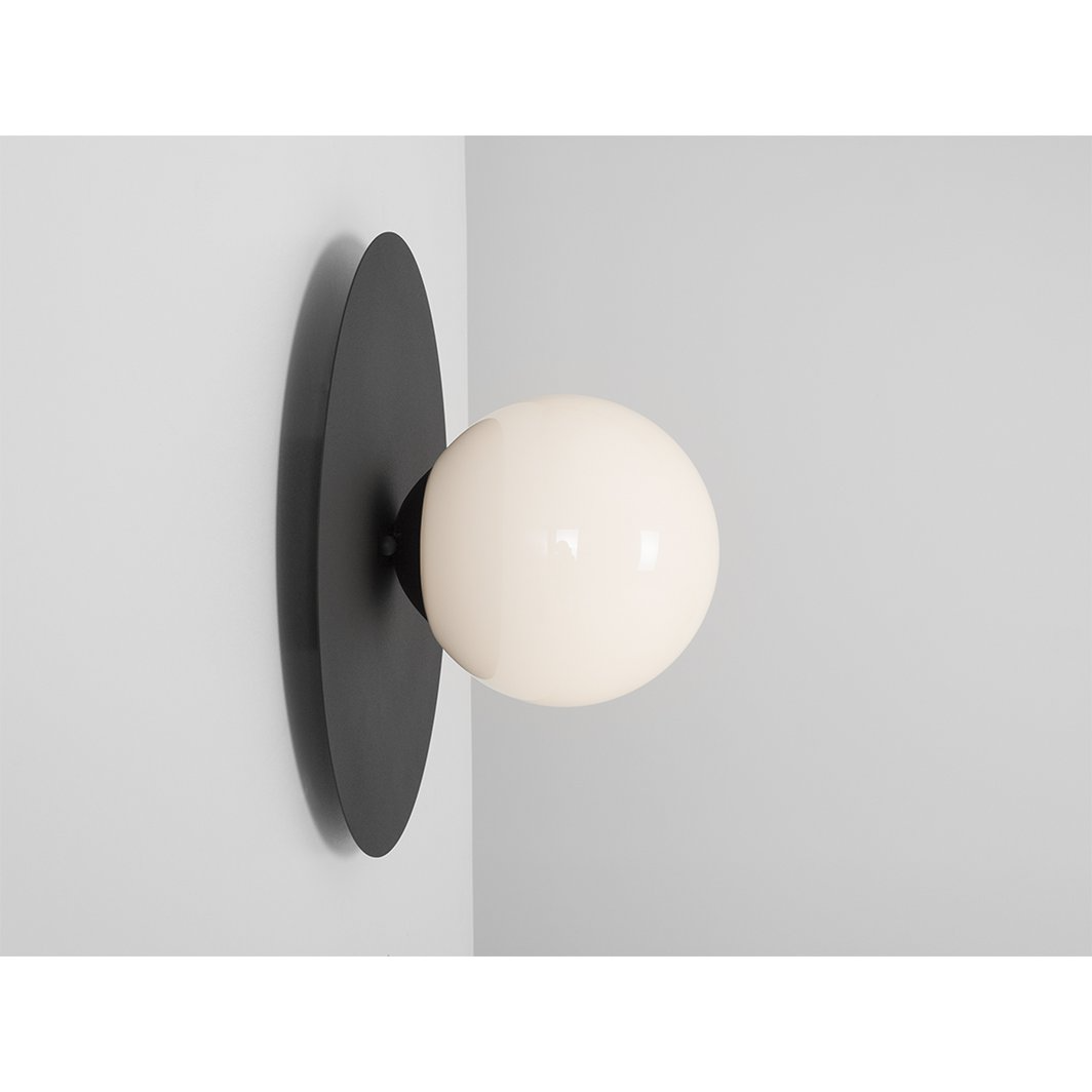 Customform - Skiva Ball M Wandlamp - Zwart - wandlampen