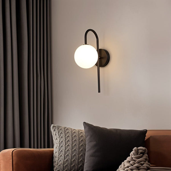Wandlamp Voor In De Slaapkamer Van Metaal en Glas - wandlampen - sfeerbeeld
