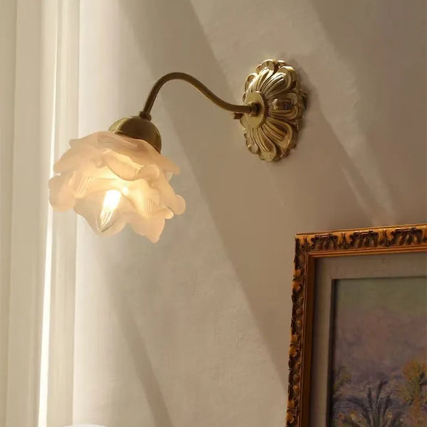 Vintage Koperen Bloemblad Glazen Wandlamp - wandlampen - verlicht