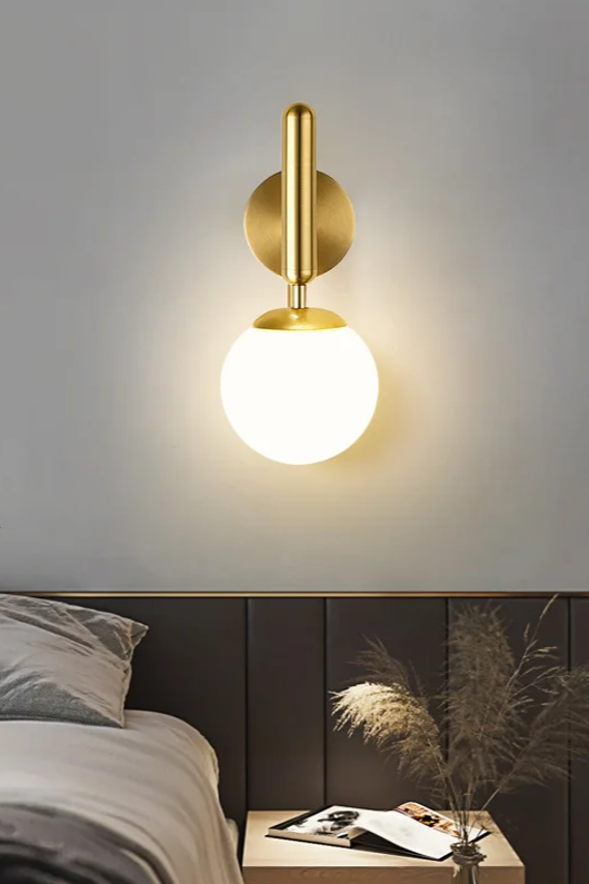 VitaGlow Wandlamp – Moderne Wandverlichting voor Binnen met Koperaccenten en E27 Fitting