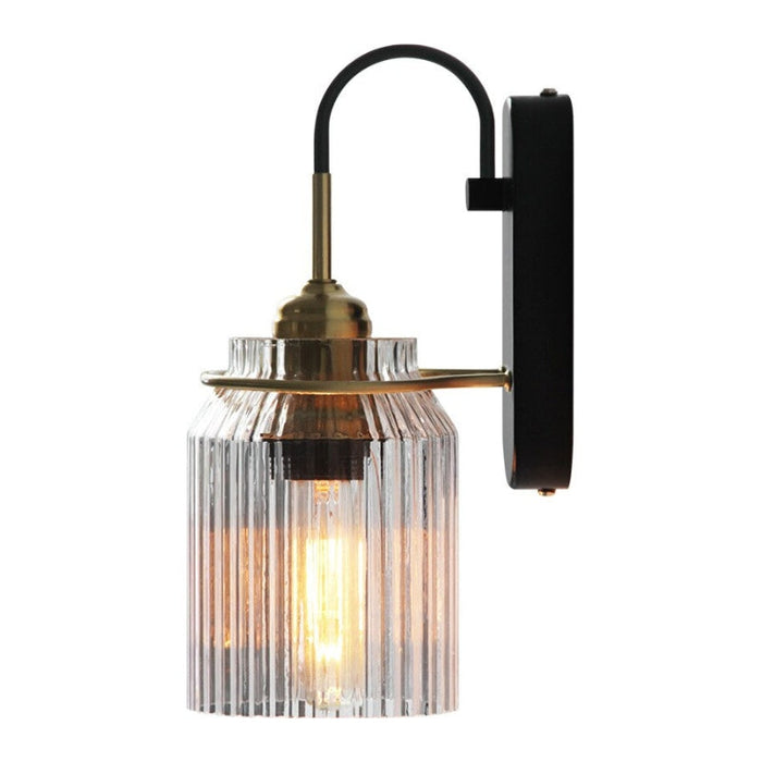 Vintage Wandlamp Met Geribbelde Glazen Kap - wandlampen - detail