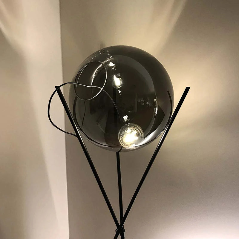 Skapetze - S.LUCE Pro Vloerlamp Sphere 40 Met Rookglazen Bol