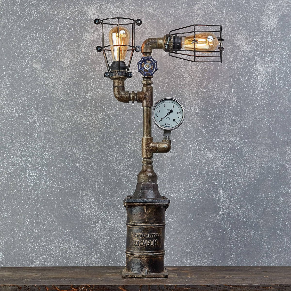 Golden Pigs - Body Dragon twee lampen - tafellampen