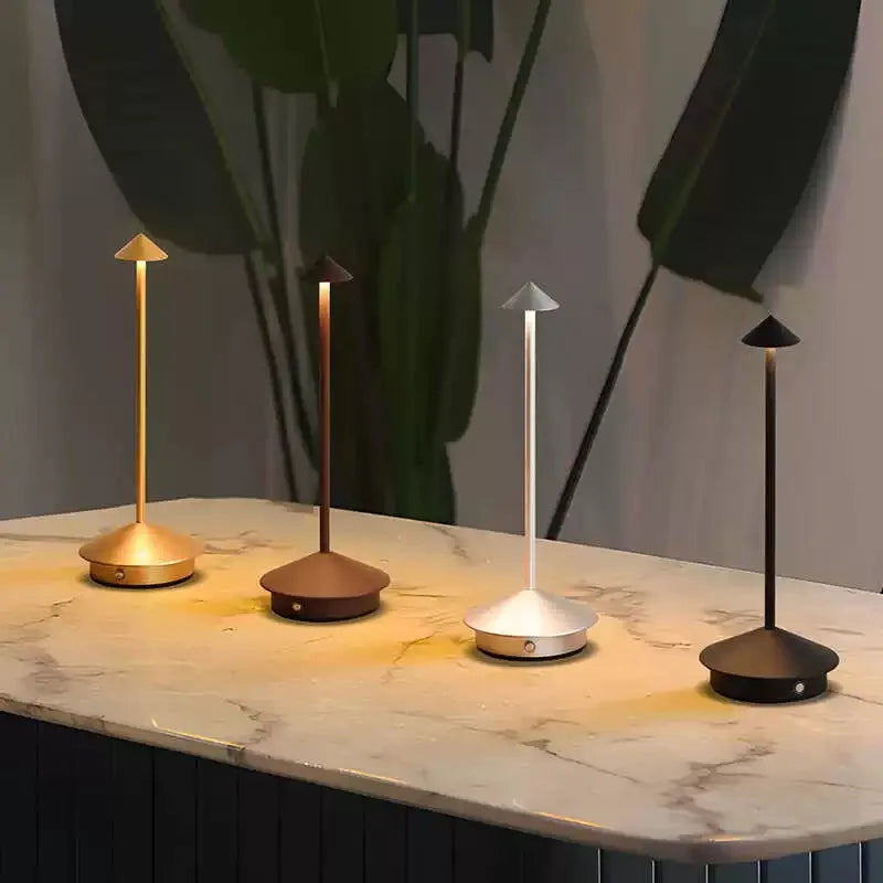 LumaTouch – Oplaadbare LED Tafellamp met Traploze Dimming - tafellampen - sfeerbeeld