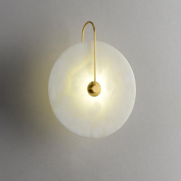 Rustgevende Alabaster LED Wandlamp