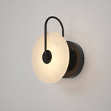 Rustgevende Alabaster LED Wandlamp