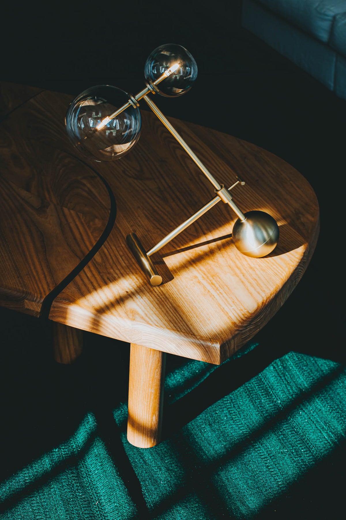 Schwung Lighting - Zosia Table Lamp - tafellampen - close-up