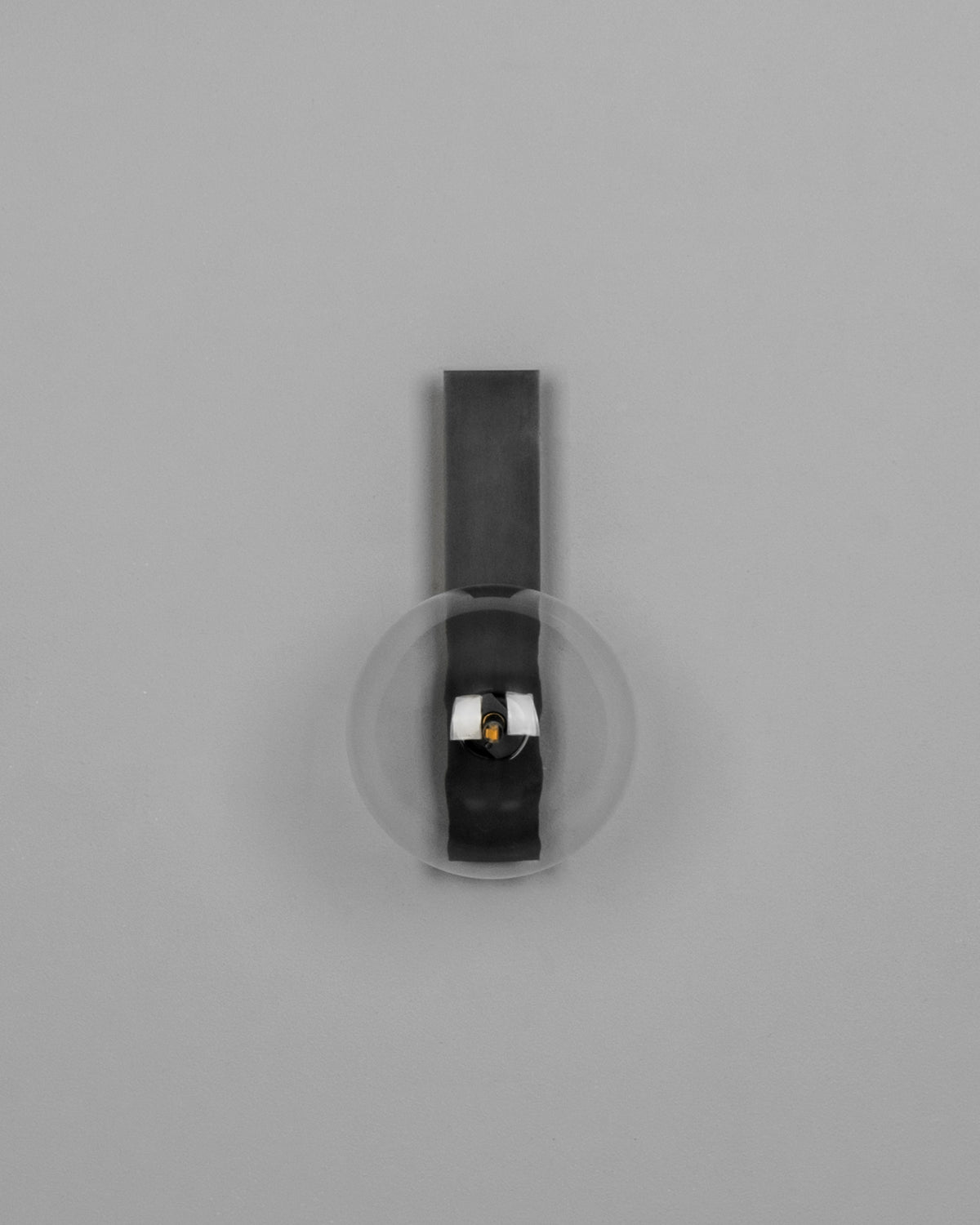 Schwung Lighting - Oslo Wall Sconce - wandlampen - zijaanzicht