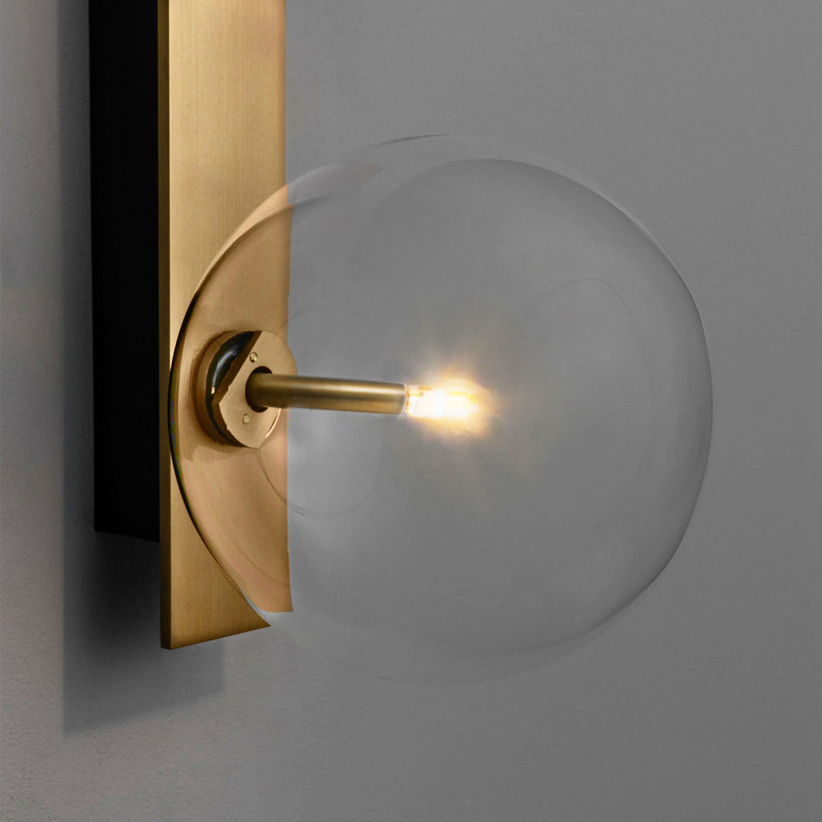 Schwung Lighting - Oslo Dual - wandlampen - verlicht