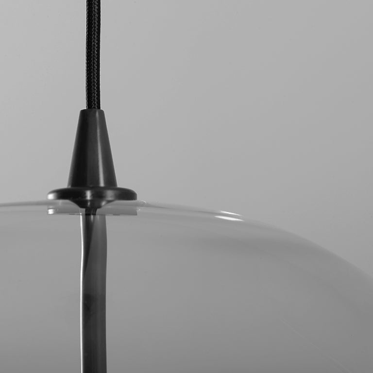 Schwung Lighting - Glass Globe Pendant FI 200 - hanglampen - in de kamer