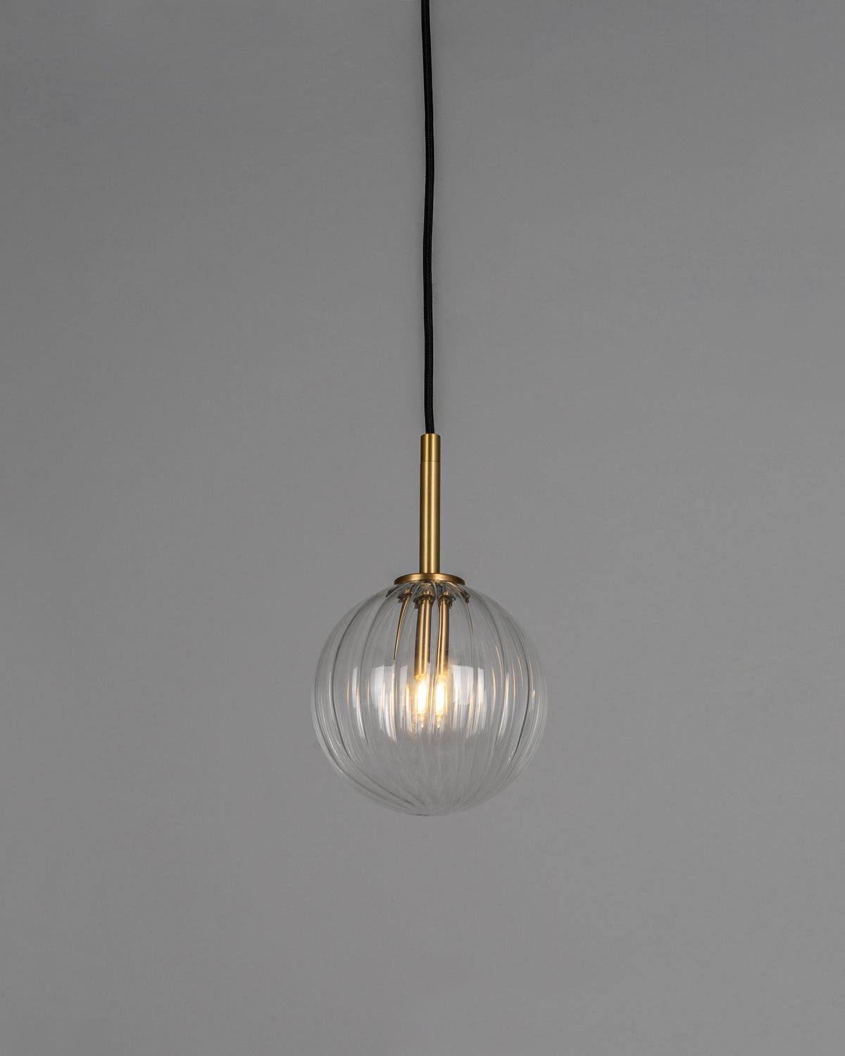 Schwung Lighting - DRIES Pendant FI 150 - hanglampen - detail