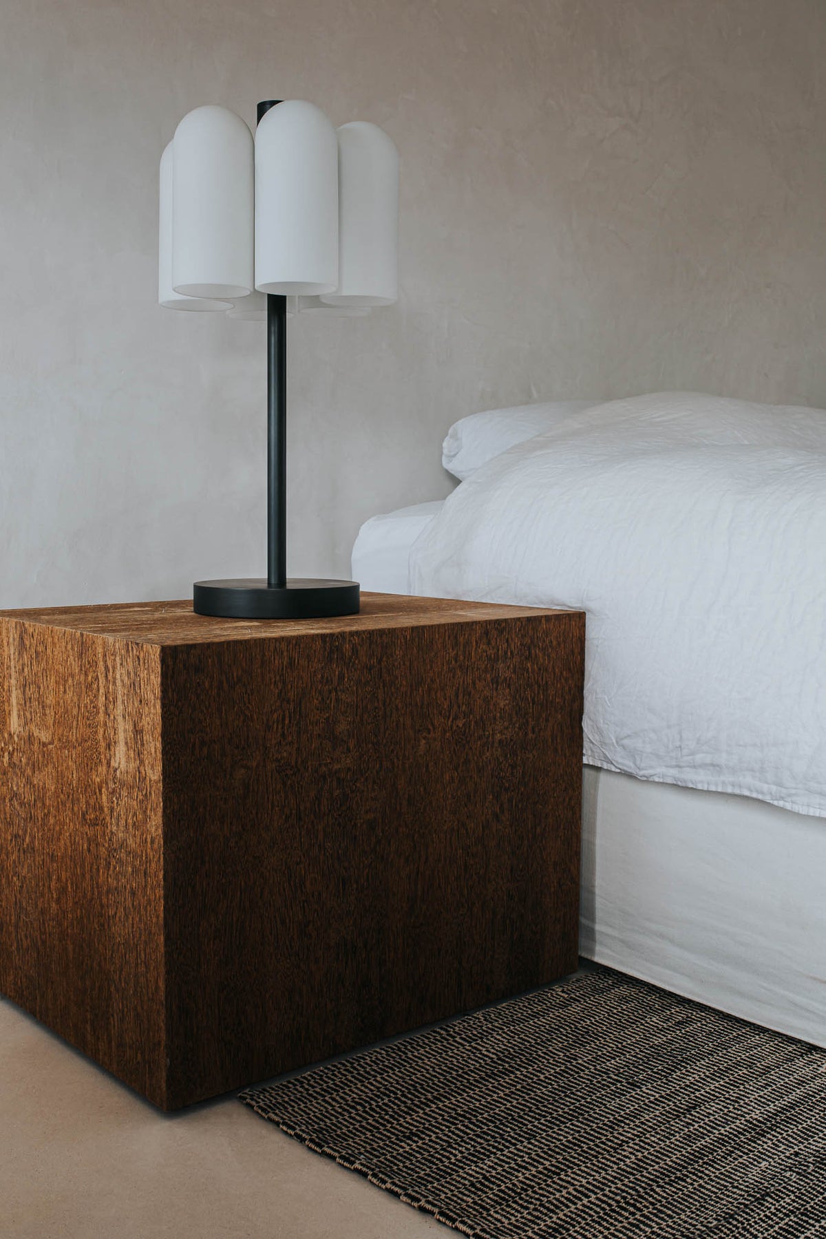 Schwung Lighting - Odyssey Table Lamp 6 - tafellampen - gemonteerd