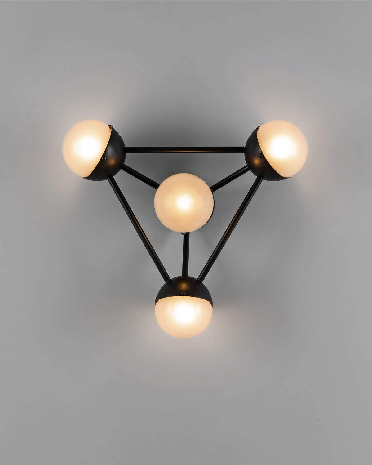 Schwung Lighting - Molecule 4 - wandlampen - in de kamer