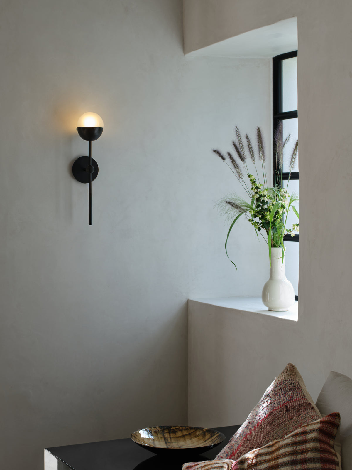 Schwung Lighting - Molecule Single - wandlampen - in de kamer