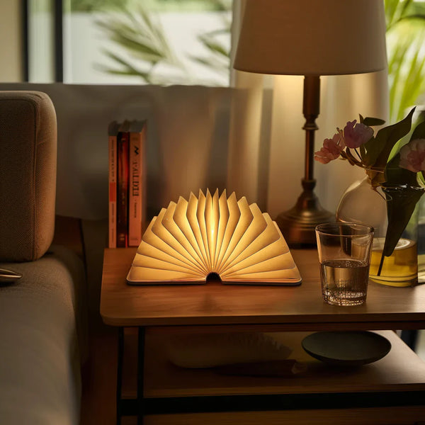 Betoverde Boekenlamp Voor Op Tafel Met Warm Licht - lamp - in de kamer