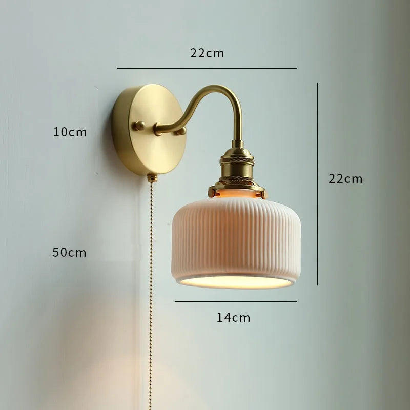 AuroraLux Nordic Wandlamp – Moderne Koperen Wandlamp met Trekschakelaar & Glazen Kap - wandlamp - verlicht