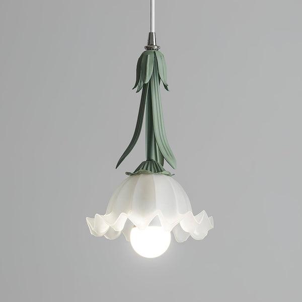 Glazen Hanglamp In De Vorm Van Een Bloem