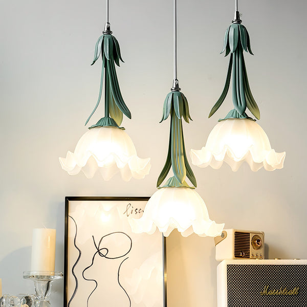 Glazen Hanglamp In De Vorm Van Een Bloem - hanglampen - zijaanzicht