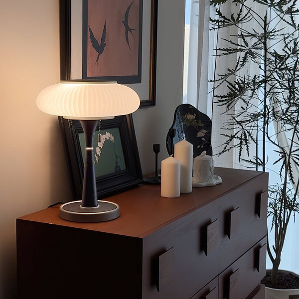 Minimalistische Matsutake Tafellamp Voor In De Slaapkamer - tafellampen - zijaanzicht