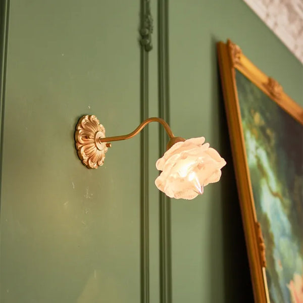 Vintage Koperen Bloemblad Glazen Wandlamp - wandlampen - detail