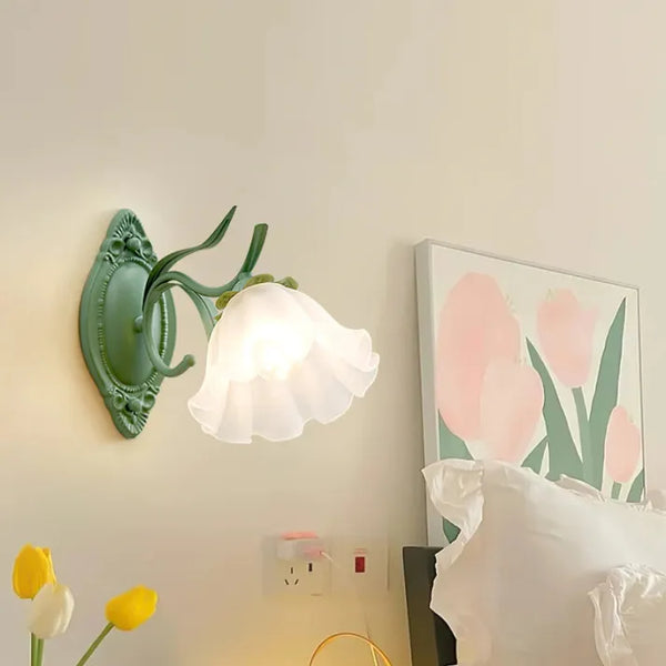 Wandlamp In De Vorm Van Een Bloem