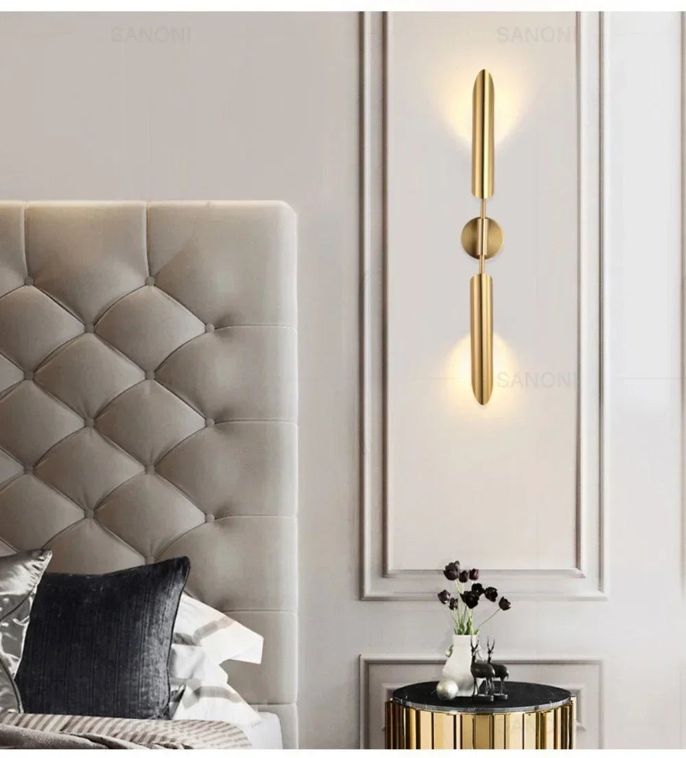 LustraVogue Aura – Luxe Moderne Wandlamp met Glazen Kap - wandlamp - in de kamer