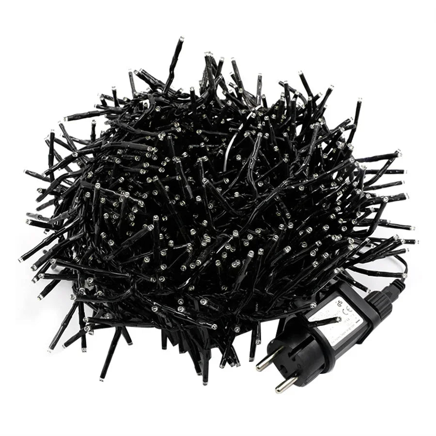 LumiBurst 25M 2000 LED Cluster Kerstverlichting - buitenverlichting - close-up
