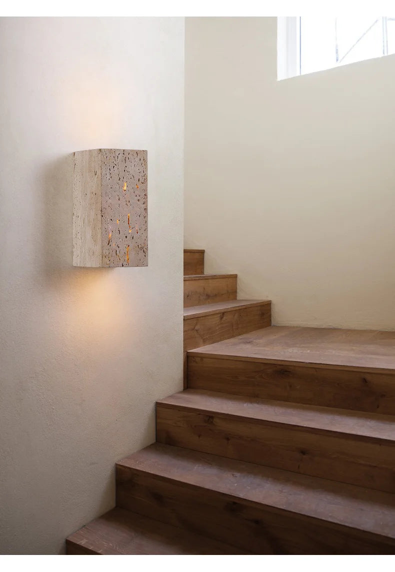 StoneBloc Buitenwandlamp – Natuurlijke Steenlook Wandlamp voor Tuin, Hal & Badkamer - buitenverlichting - gemonteerd