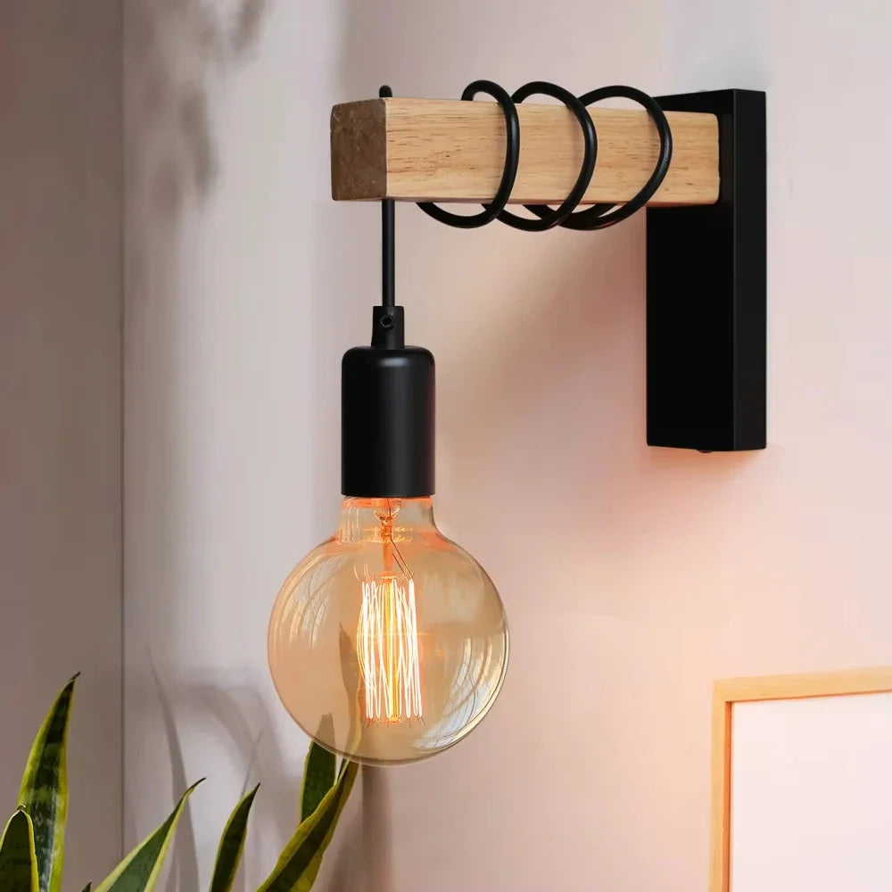 RetroLume – Vintage Wandlamp van Hout & IJzer met LED E27 | Industrieel & Loft Design - wandlamp