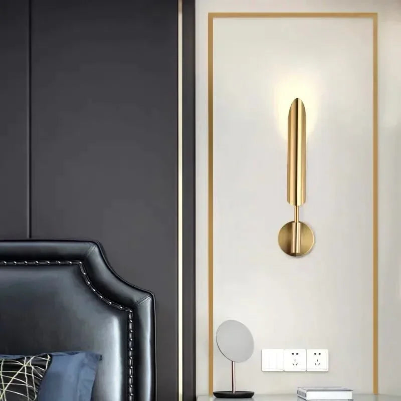 LustraVogue Aura – Luxe Moderne Wandlamp met Glazen Kap