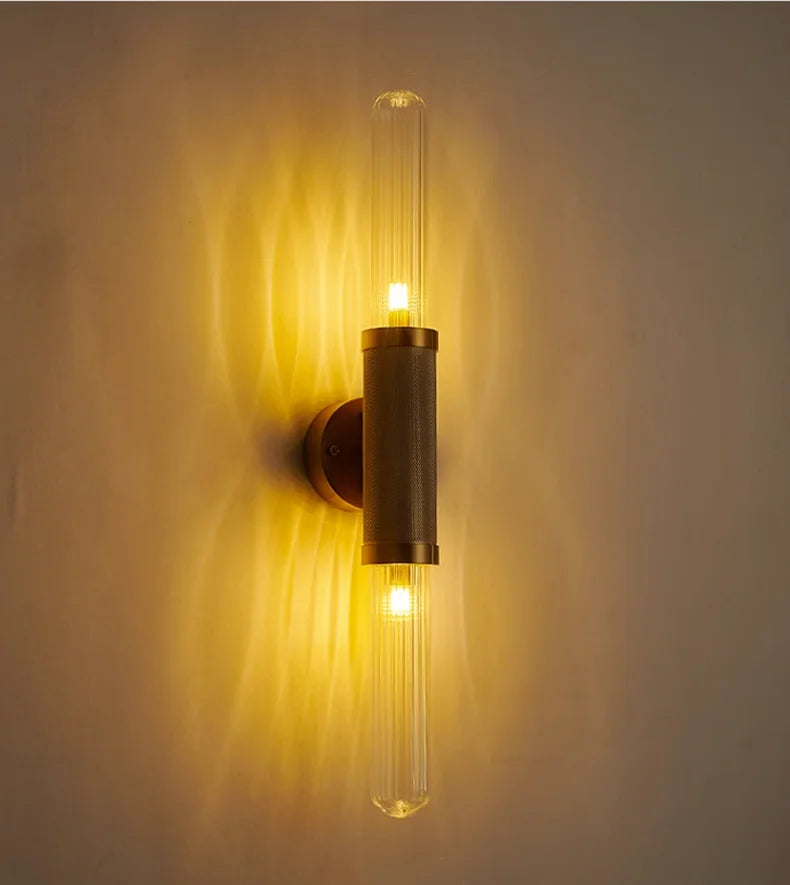 AuroraNord Luxe Wandlamp – Moderne LED Designlamp voor Slaapkamer, Restaurant & Woonruimte - wandlamp - zijaanzicht