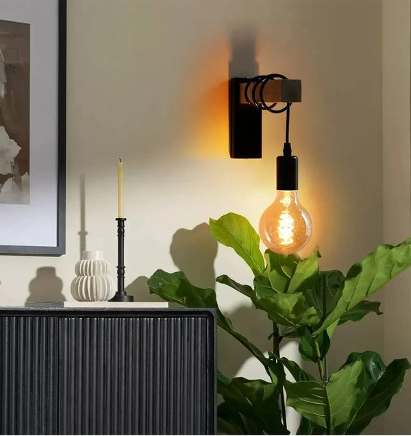 RetroLume – Vintage Wandlamp van Hout & IJzer met LED E27 | Industrieel & Loft Design