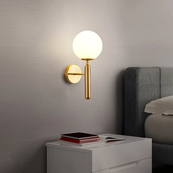 VitaGlow Wandlamp – Moderne Wandverlichting voor Binnen met Koperaccenten en E27 Fitting