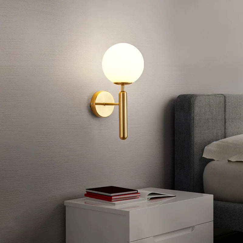VitaGlow Wandlamp – Moderne Wandverlichting voor Binnen met Koperaccenten en E27 Fitting